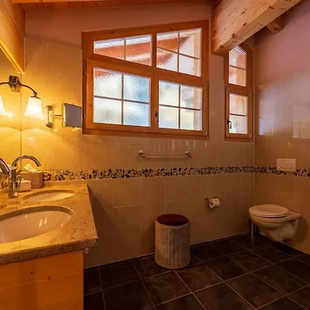 Chalet Luxueux Avec Sauna Et Hammam Et Jacuzzi 木屋 莱斯克伦斯